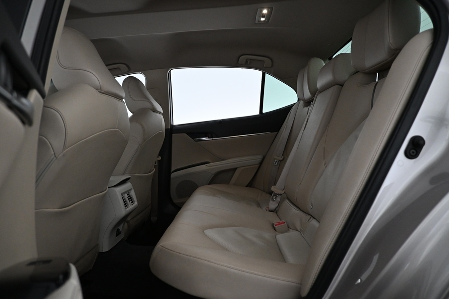 Toyota Camry vaihtoauto