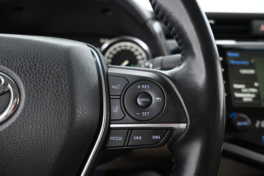 Toyota Camry vaihtoauto