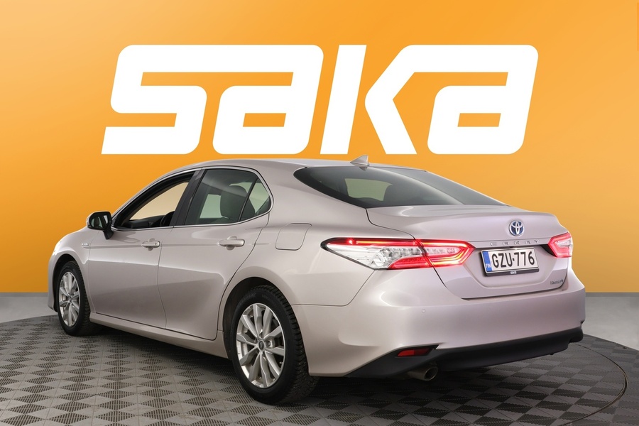 Toyota Camry vaihtoauto