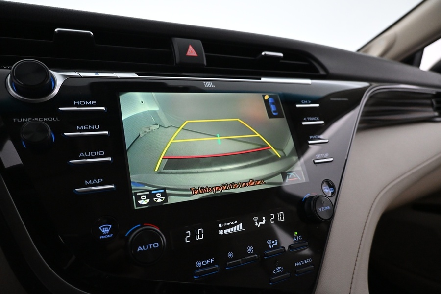 Toyota Camry vaihtoauto