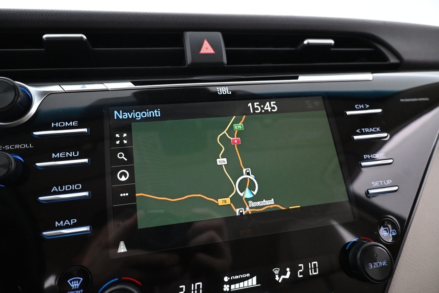 Toyota Camry vaihtoauto