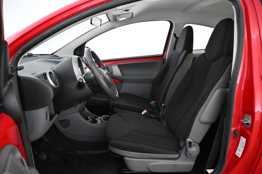 Toyota AYGO vaihtoauto