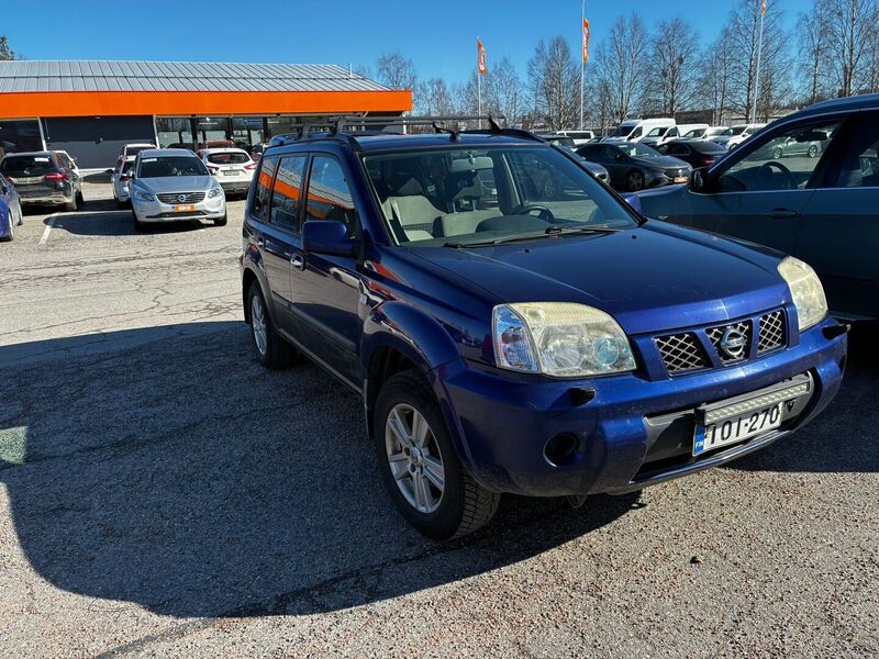 Nissan X-Trail vaihtoauto