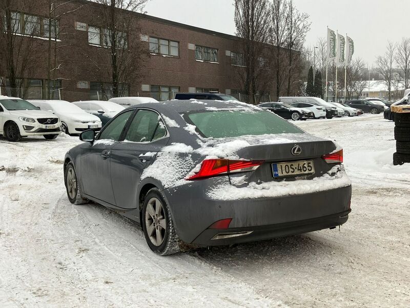 Lexus IS vaihtoauto