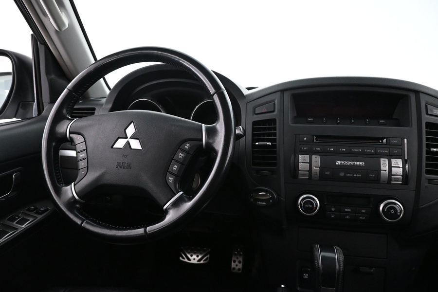 Mitsubishi Pajero vaihtoauto