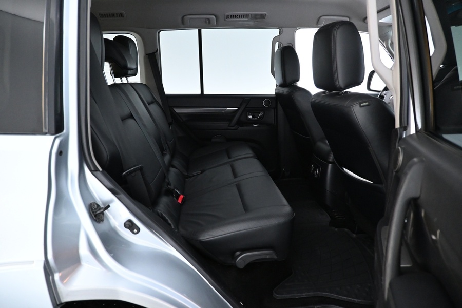 Mitsubishi Pajero vaihtoauto