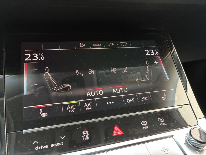 Audi Q8 e-tron vaihtoauto