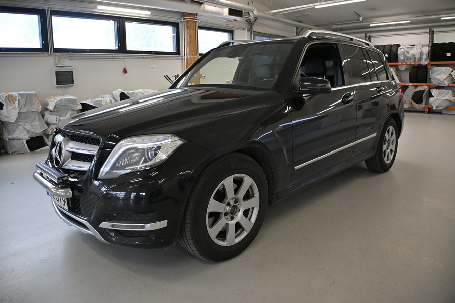 Mercedes-Benz GLK vaihtoauto