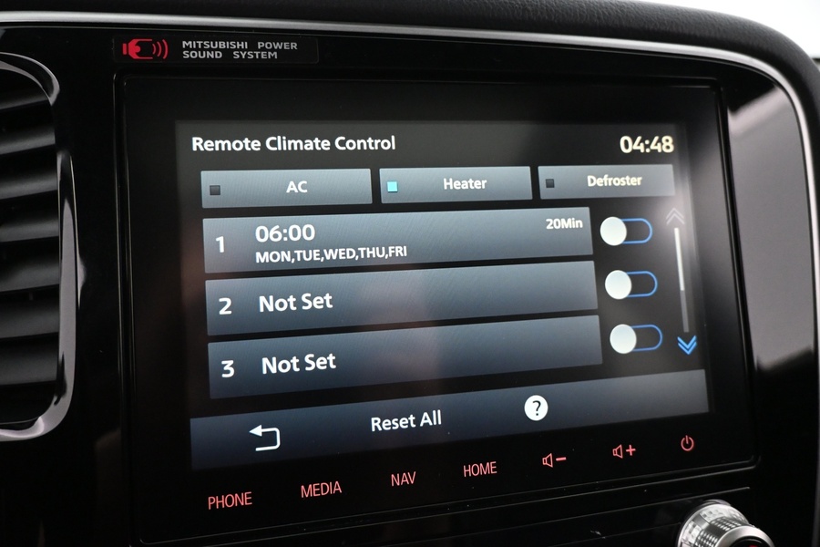 Mitsubishi Outlander PHEV vaihtoauto