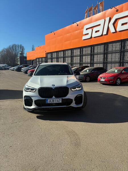 BMW X5 vaihtoauto