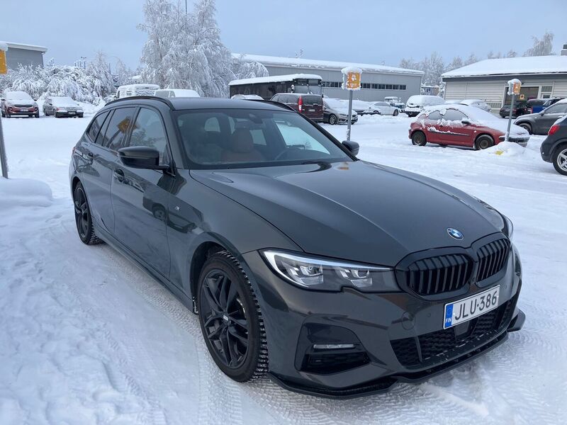 BMW 330 vaihtoauto