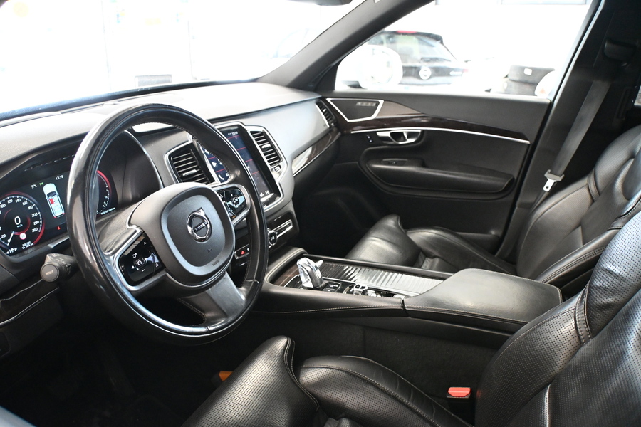 Volvo XC90 vaihtoauto