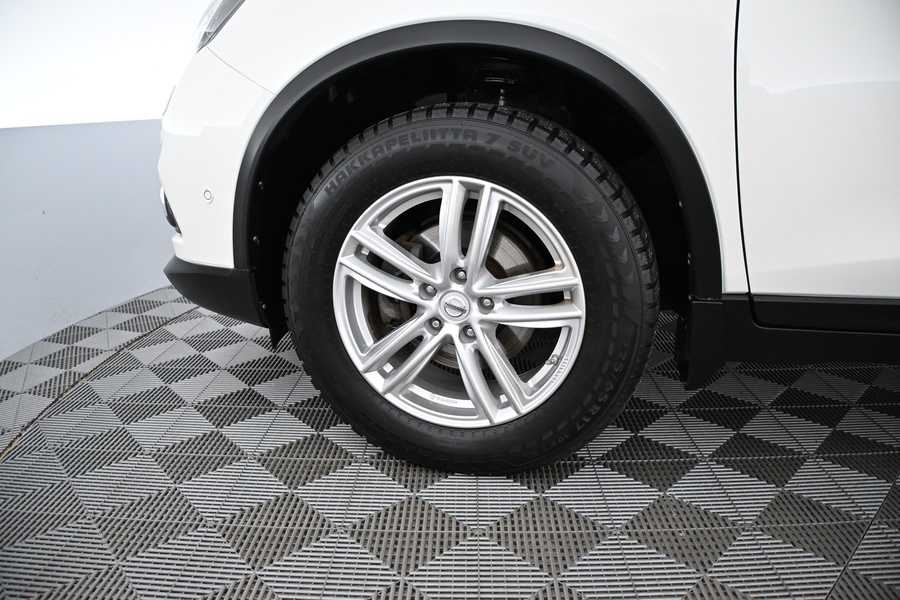 Nissan X-Trail vaihtoauto