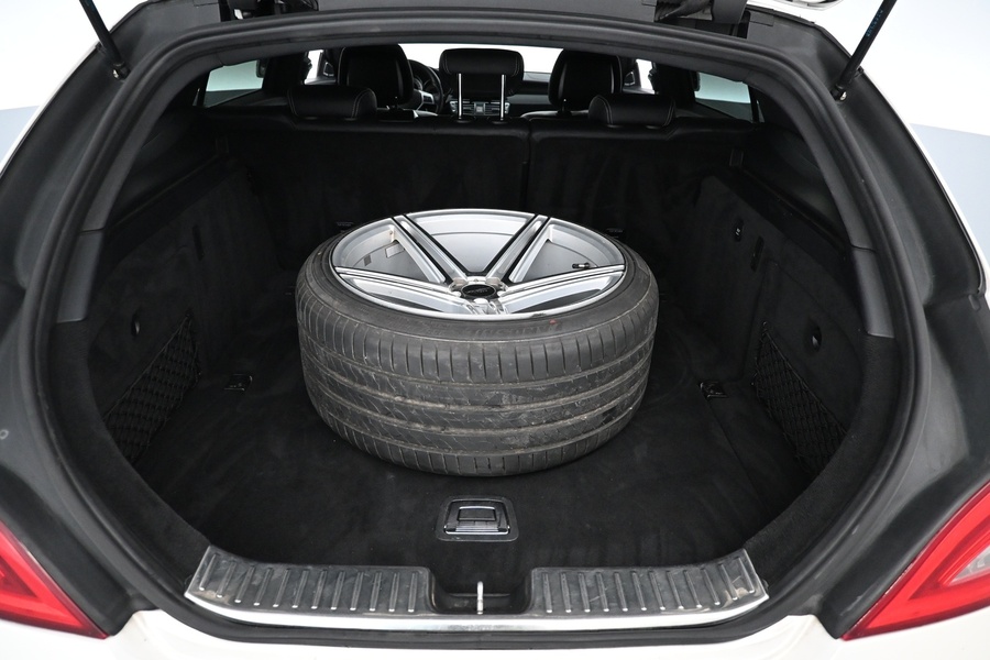 Mercedes-Benz CLS vaihtoauto