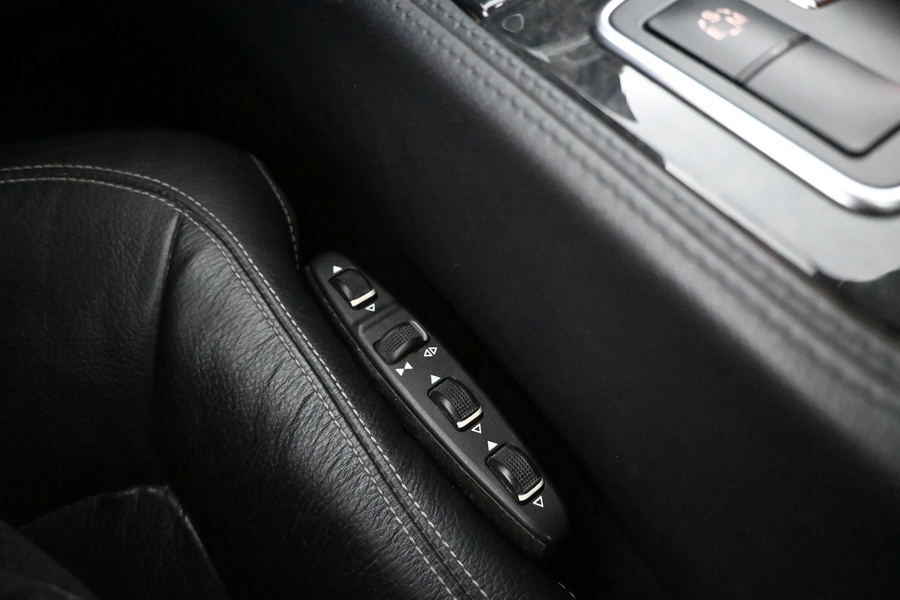 Mercedes-Benz CLS vaihtoauto