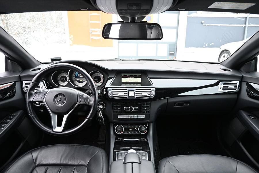 Mercedes-Benz CLS vaihtoauto