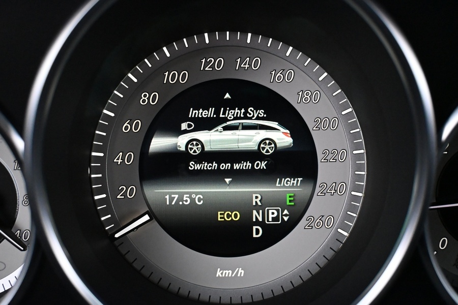 Mercedes-Benz CLS vaihtoauto