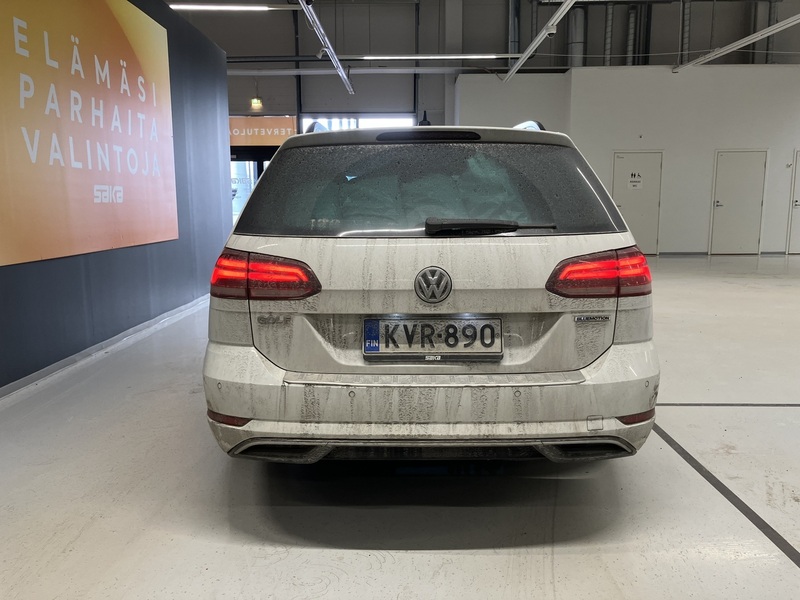 Volkswagen Golf vaihtoauto