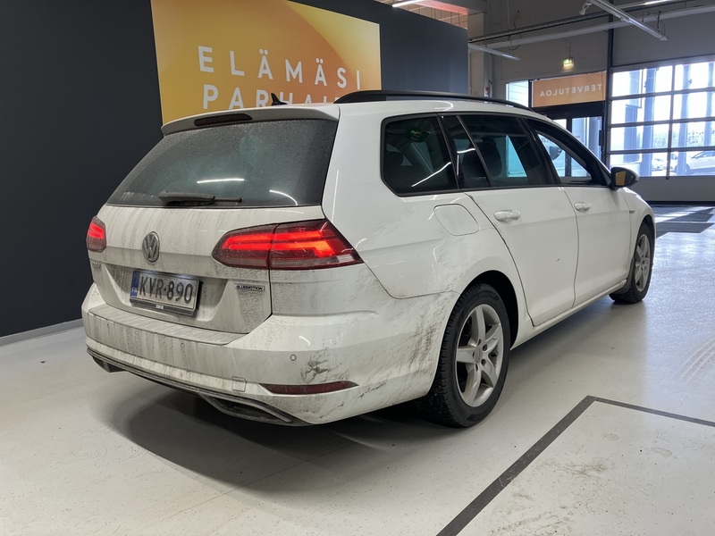 Volkswagen Golf vaihtoauto