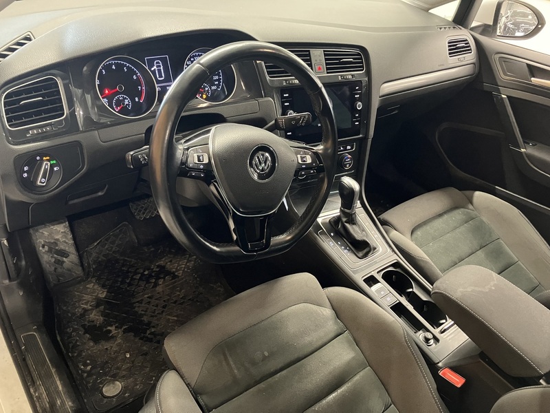 Volkswagen Golf vaihtoauto