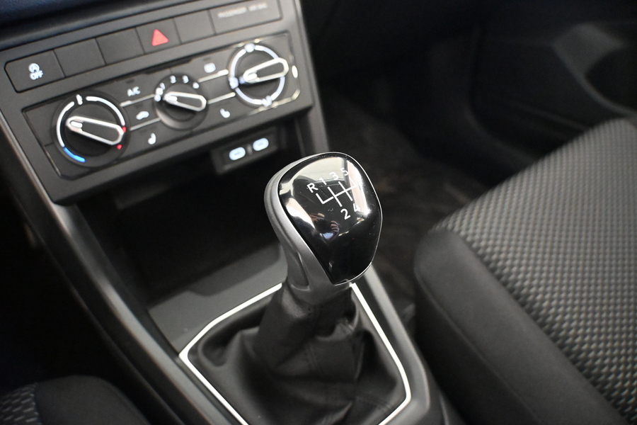 Volkswagen T-Cross vaihtoauto