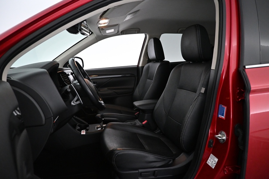 Mitsubishi Outlander vaihtoauto