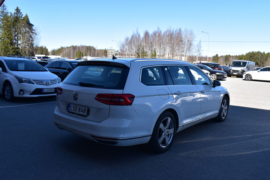 Volkswagen Passat vaihtoauto