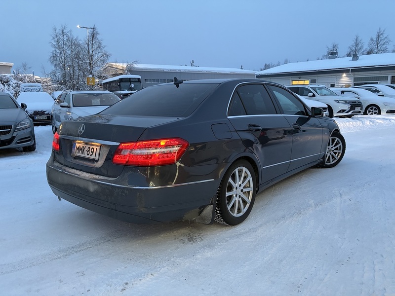 Mercedes-Benz E vaihtoauto