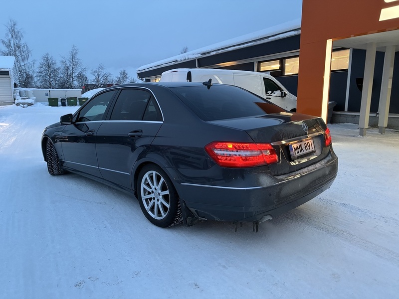 Mercedes-Benz E vaihtoauto