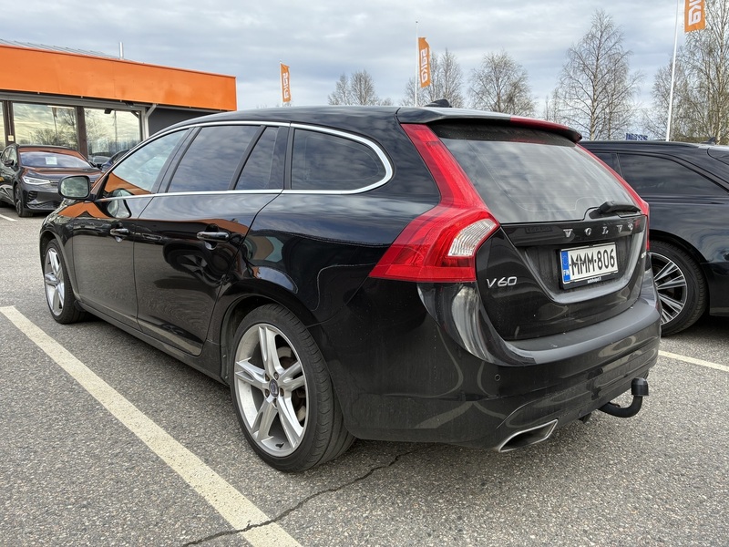 Volvo V60 vaihtoauto