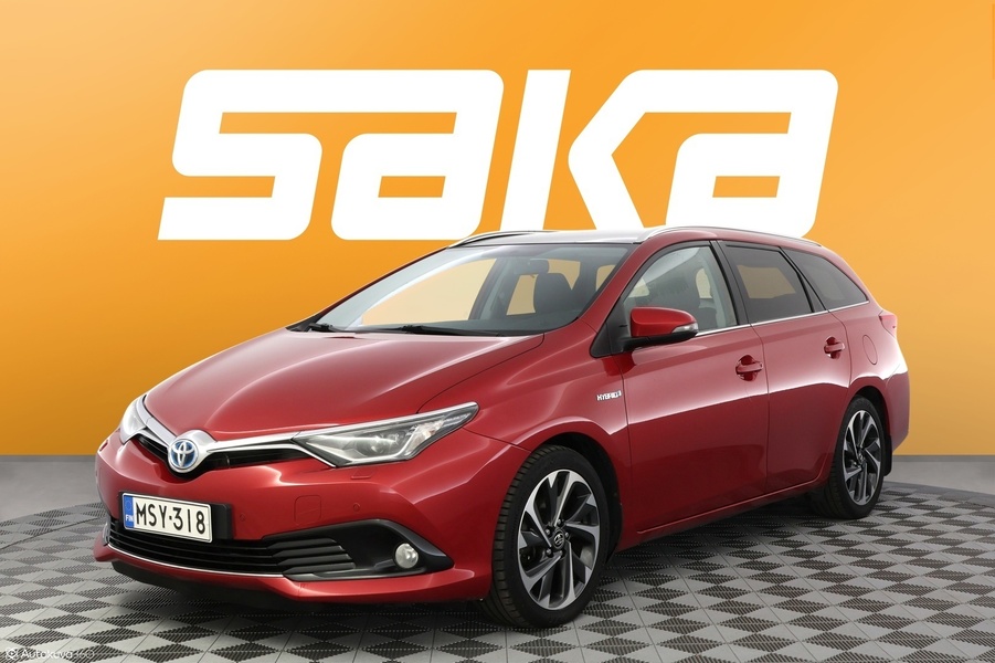 Toyota Auris vaihtoauto