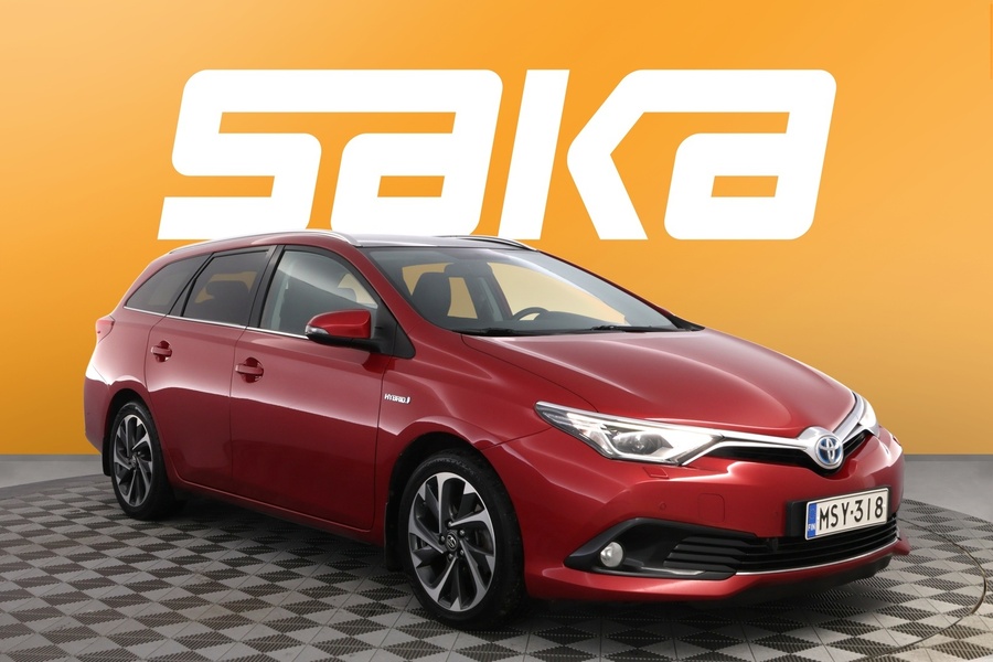 Toyota Auris vaihtoauto