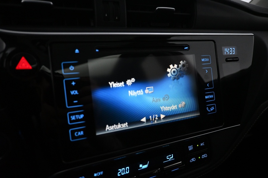 Toyota Auris vaihtoauto