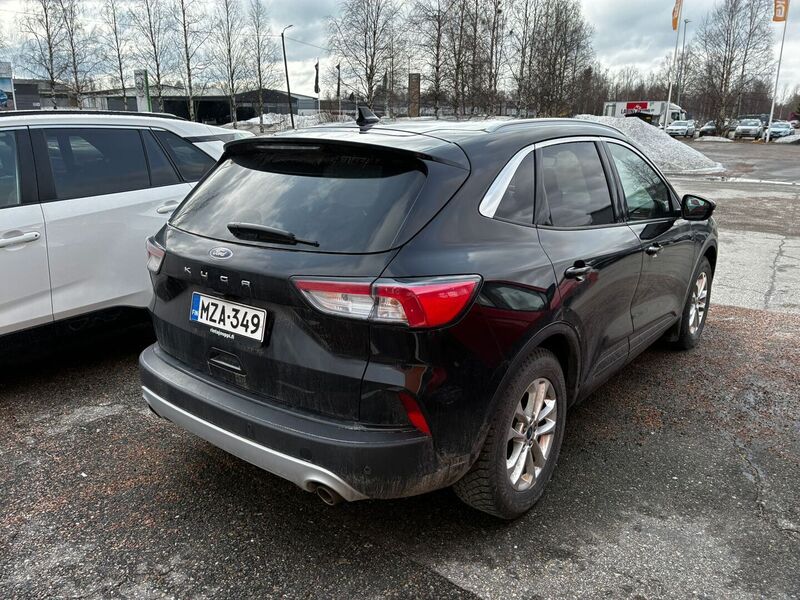 Ford Kuga vaihtoauto