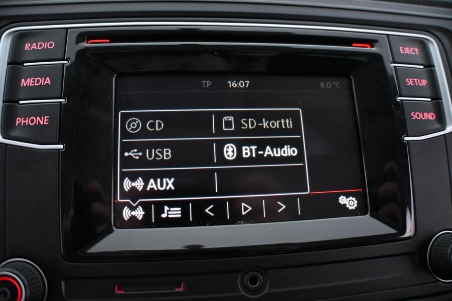 Volkswagen Caravelle vaihtoauto