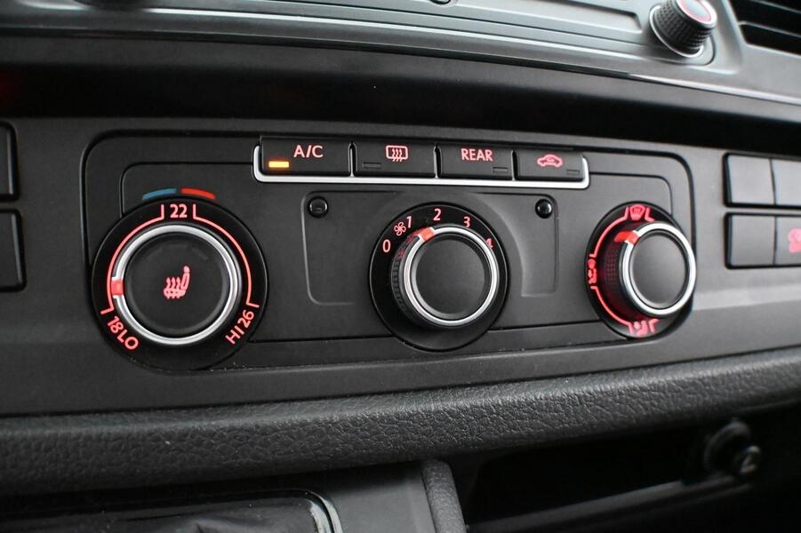 Volkswagen Caravelle vaihtoauto