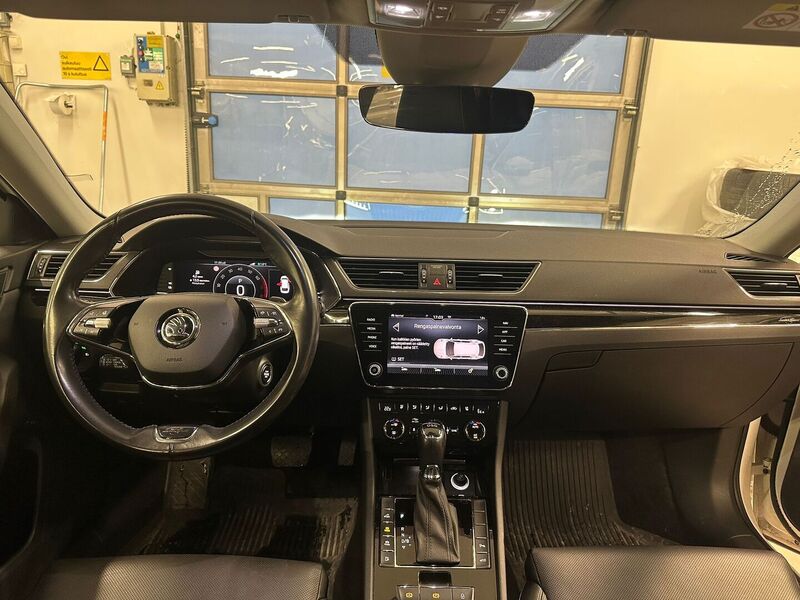 Skoda Superb vaihtoauto