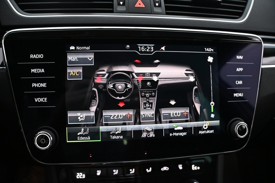 Skoda Superb vaihtoauto