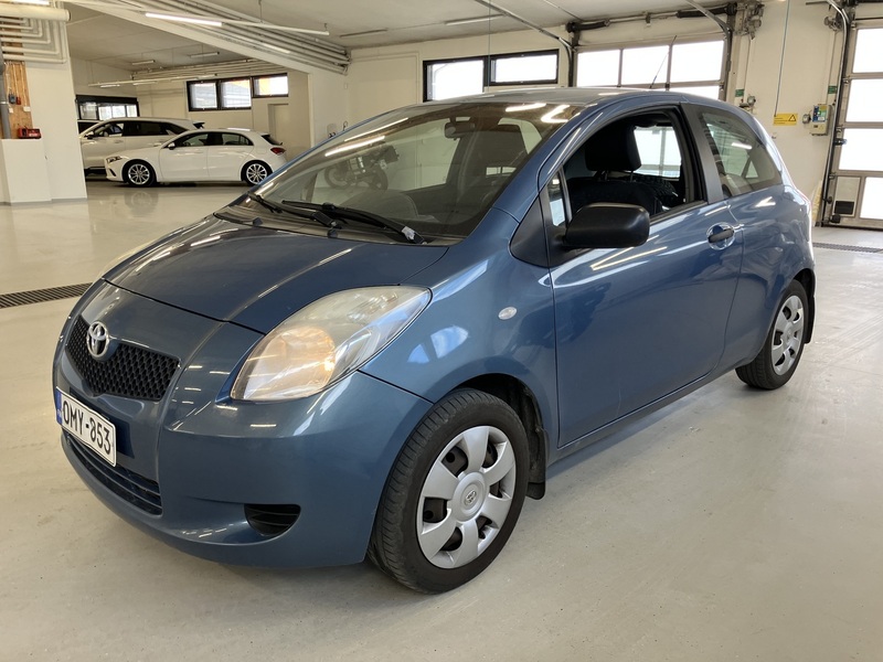 Toyota Yaris vaihtoauto