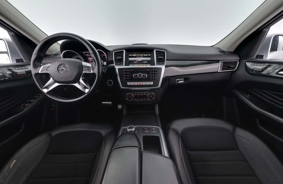 Mercedes-Benz ML vaihtoauto