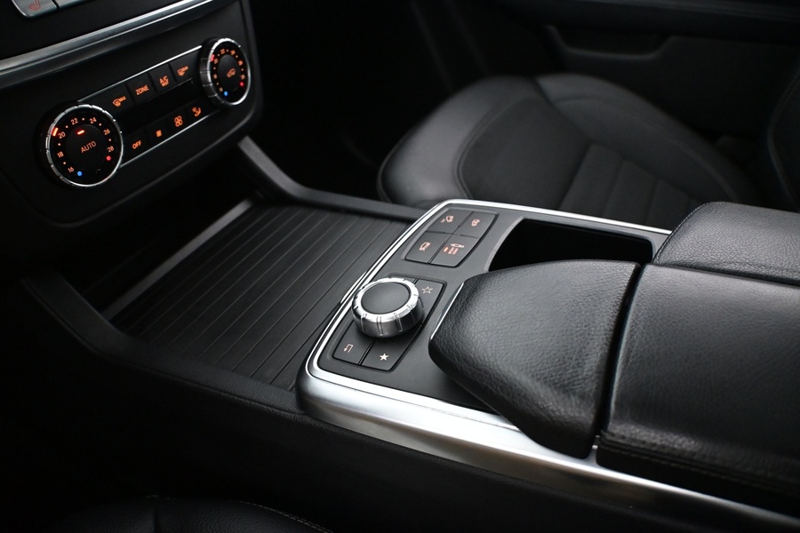 Mercedes-Benz ML vaihtoauto