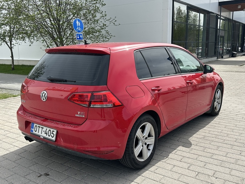 Volkswagen Golf vaihtoauto