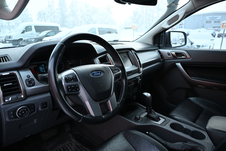 Ford Ranger vaihtoauto