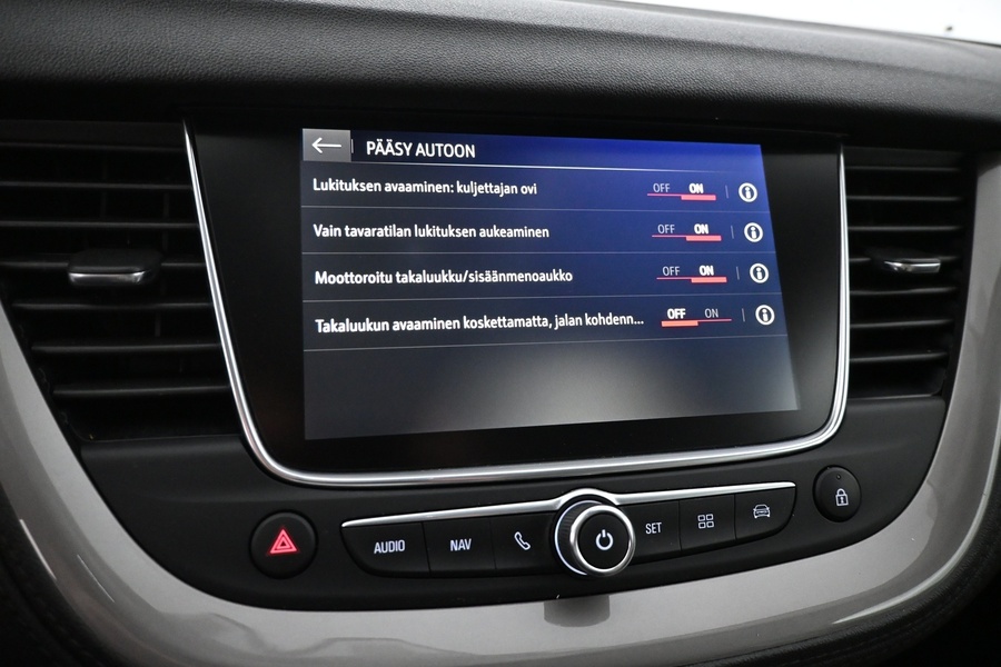 Opel Grandland X vaihtoauto