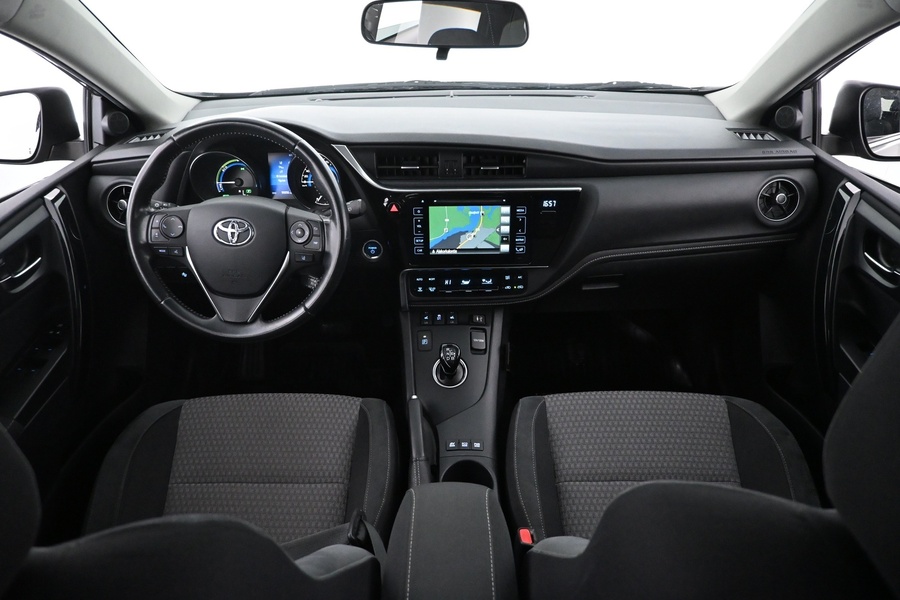 Toyota Auris vaihtoauto