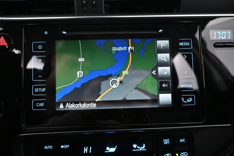 Toyota Auris vaihtoauto