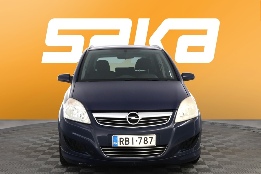 Opel Zafira vaihtoauto