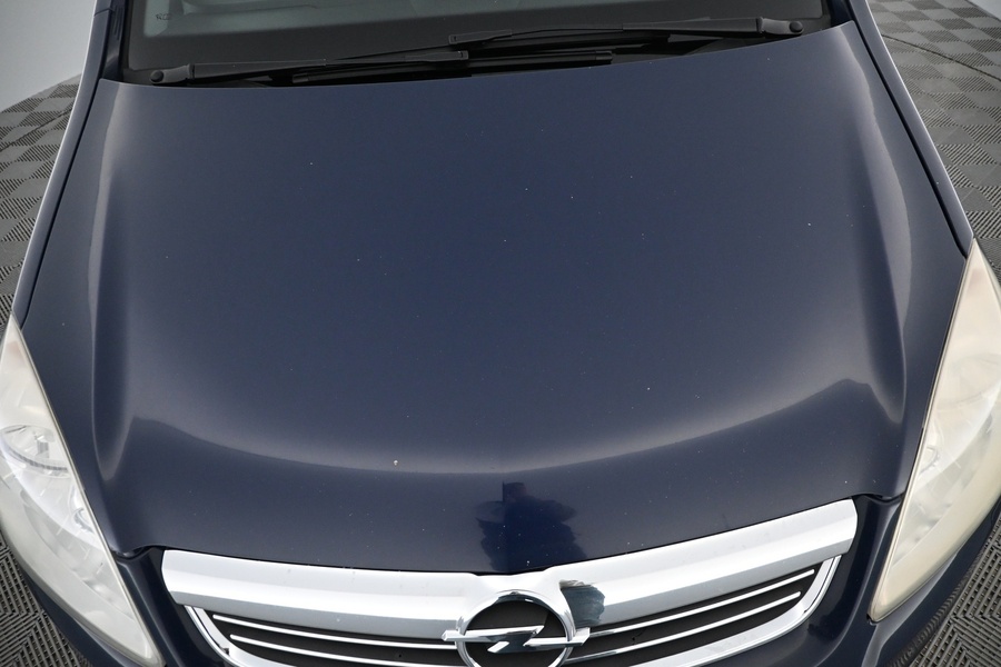 Opel Zafira vaihtoauto