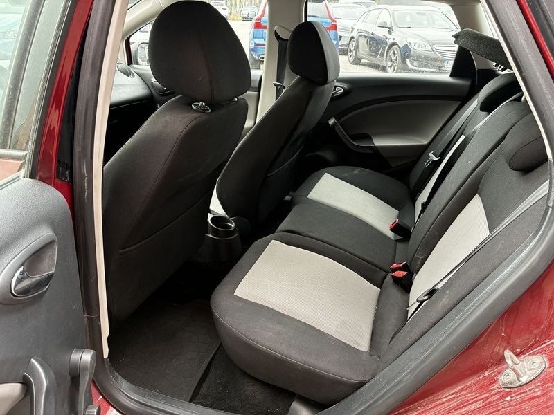 SEAT Ibiza ST vaihtoauto