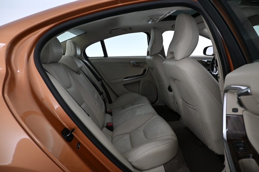 Volvo S60 vaihtoauto